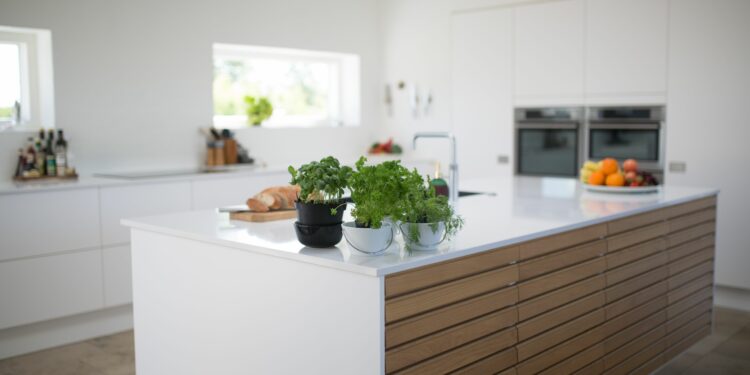 Comment aménager une cuisine autour d’un îlot central ?